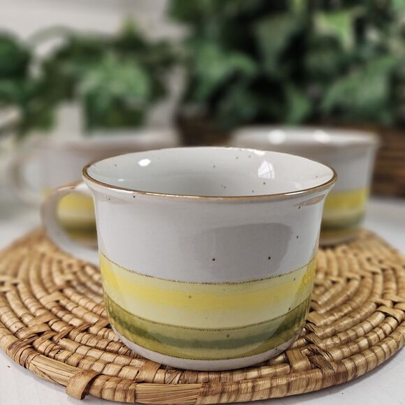 Vintage Stoneware Sunrise Set 3 Yellow Green Speckled Glaze Mug Coffee Tea Soup - Picture 11 of 11